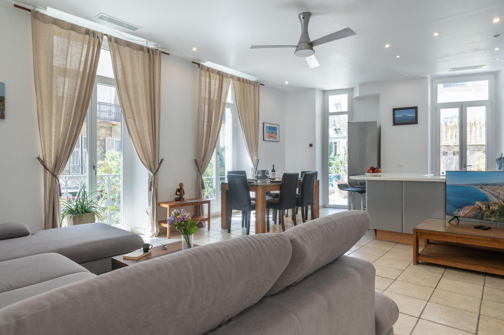 "Le Zen" By Enjoynice, Central Spacious Apartment With Airco, Beach At 10 Min Екстериор снимка